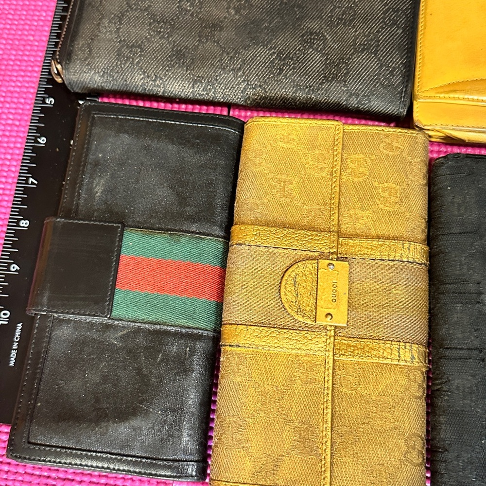 Gucci and Love mixt bundel Fashion enthusiasts - Picture 16 of 16